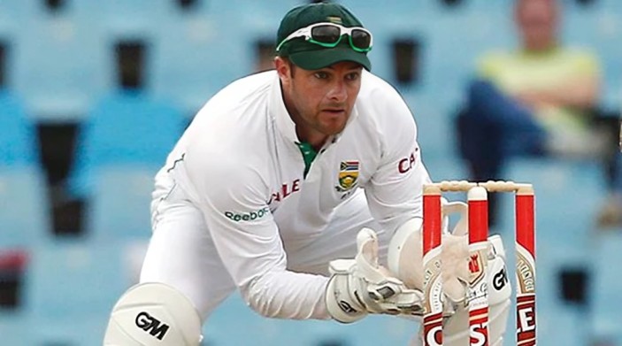 Wicketkeepers with 1000 Runs and 100 Dismissals in Test